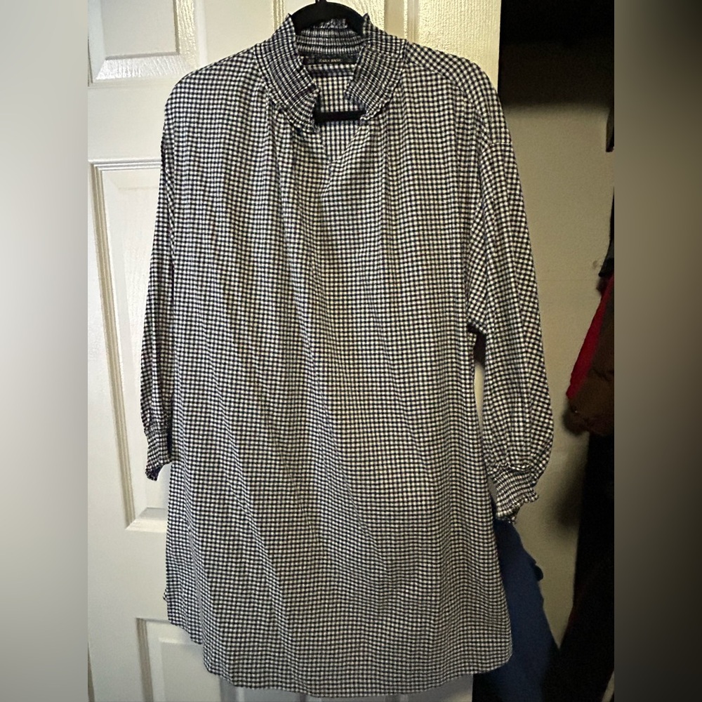 Zara Black and White Bishop Sleeve Dress